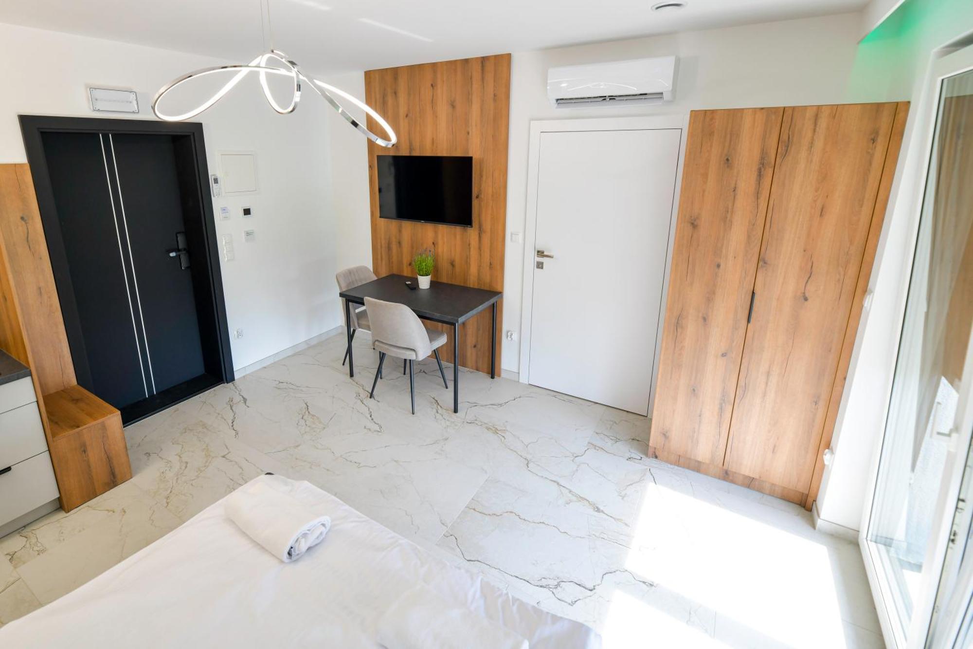 Apartament Słoneczne Wzgórze *