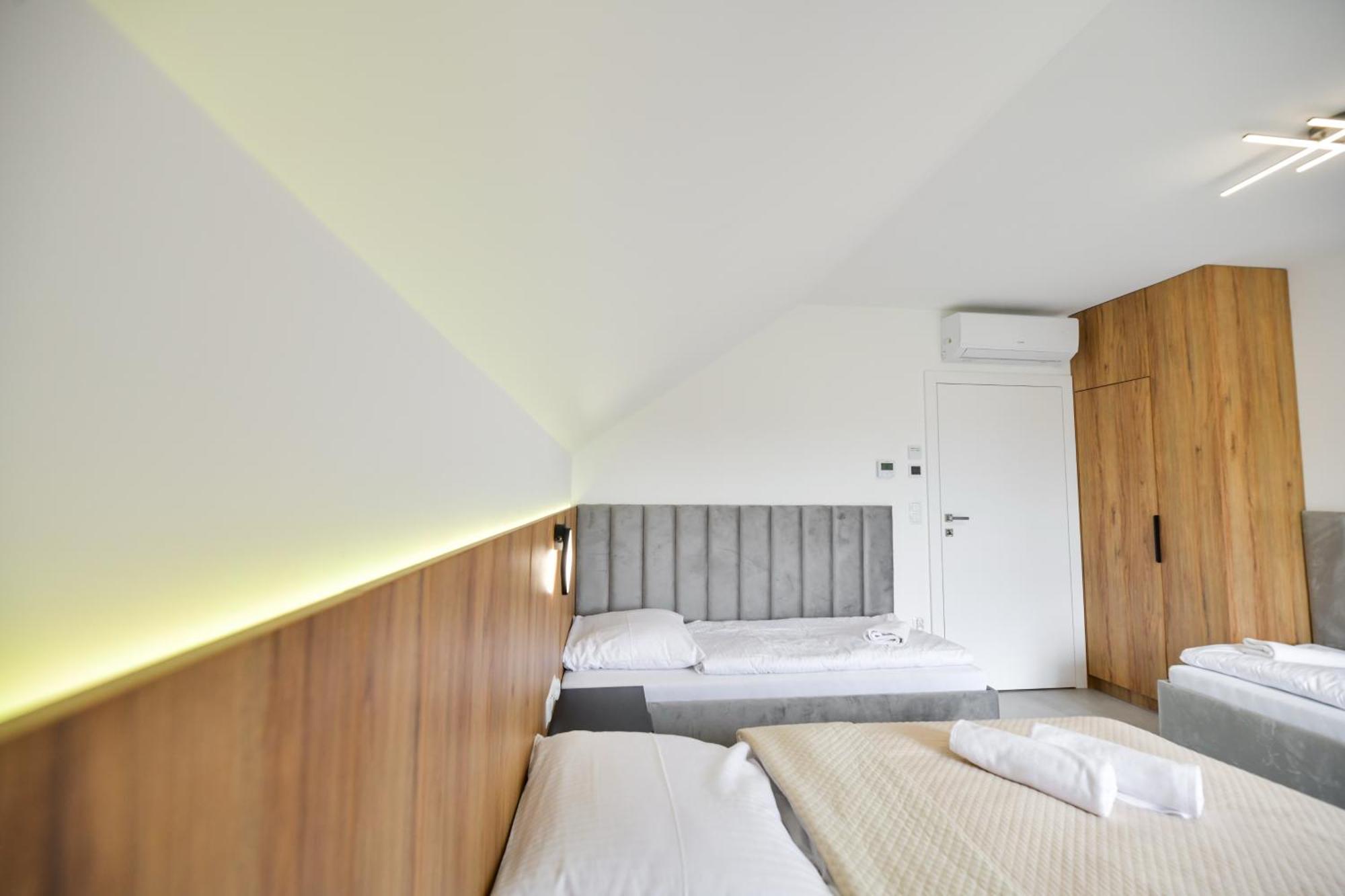 Słoneczne Wzgórze Apartamento *